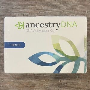 Ancestry DNA Kit with Traits NWT